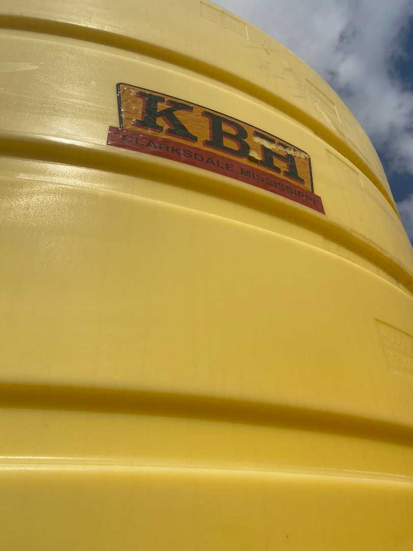 6250 Gallon Model THV06250 Flat Bottom Storage Tank Yellow