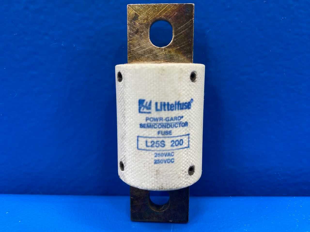 200 AMP Littelfuse POWR-GARD L25S 200