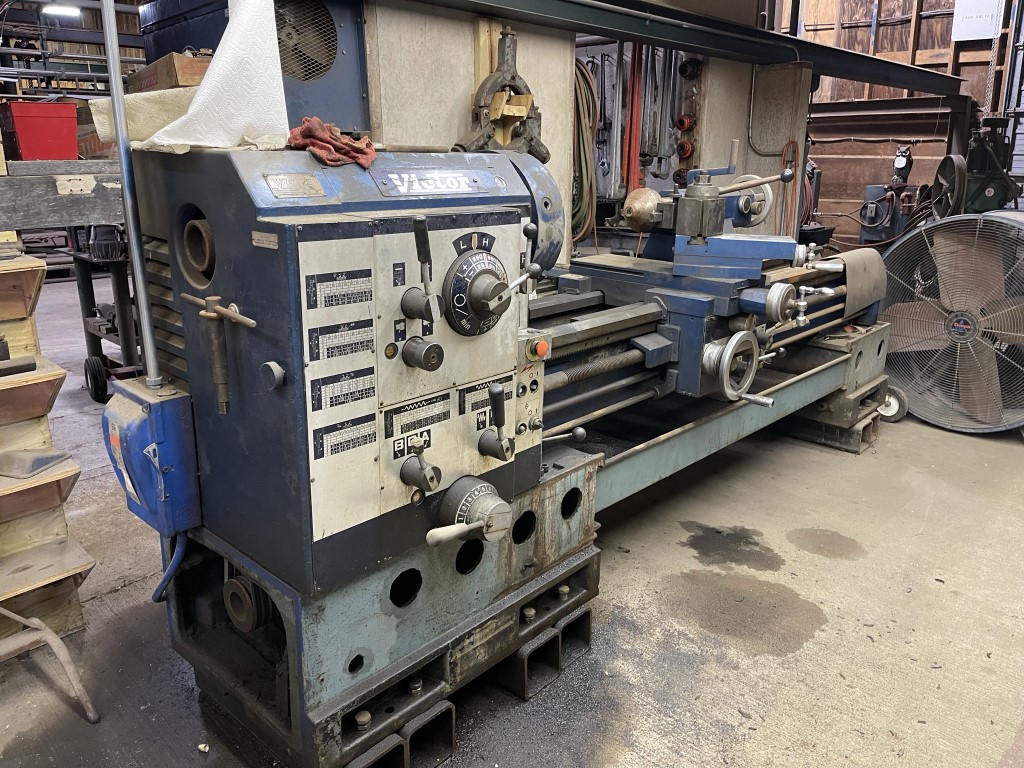 Victor 24 x 80 engine lathe w/ tooling, QR tool holder, hand tools, spares, 2 ch