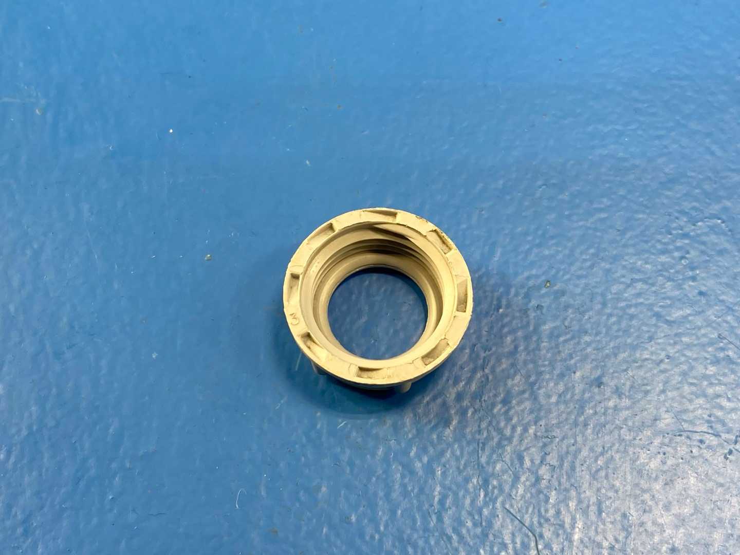 1/2' Plastic Bushing