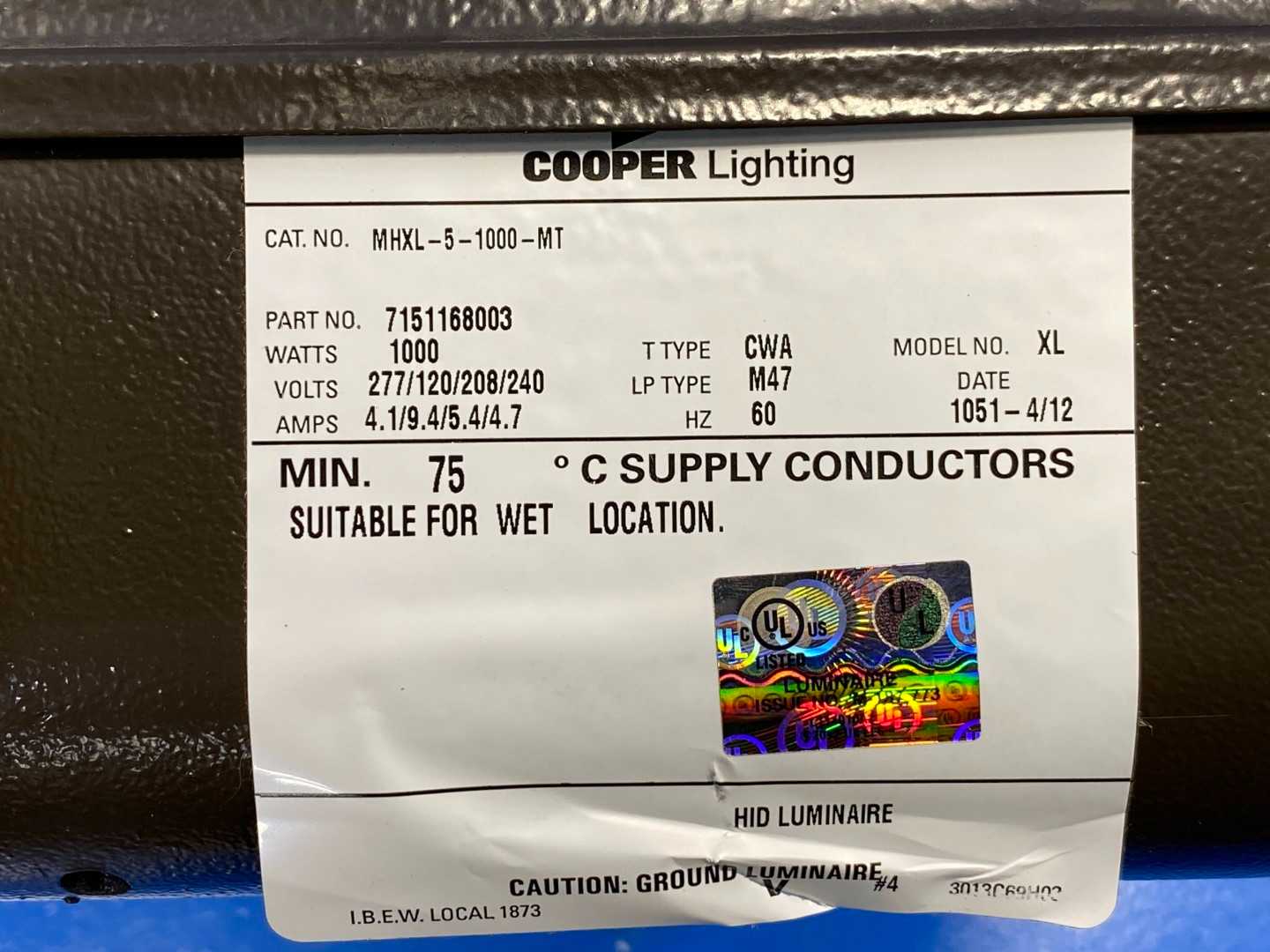 Cooper Lighting MHXL-5-100-MT  MOUNT LIGHTING FIXTURE WITH COVER