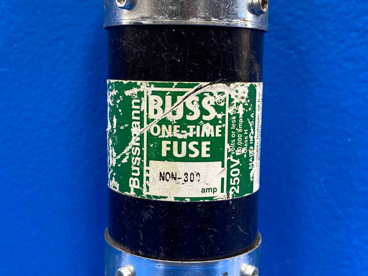 300 AMP Buss One TIME Fuse NON-300