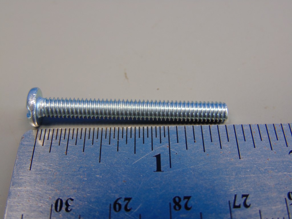 8-32 X 1 1/2  Oval Head Slotted Zinc Plated machine screw