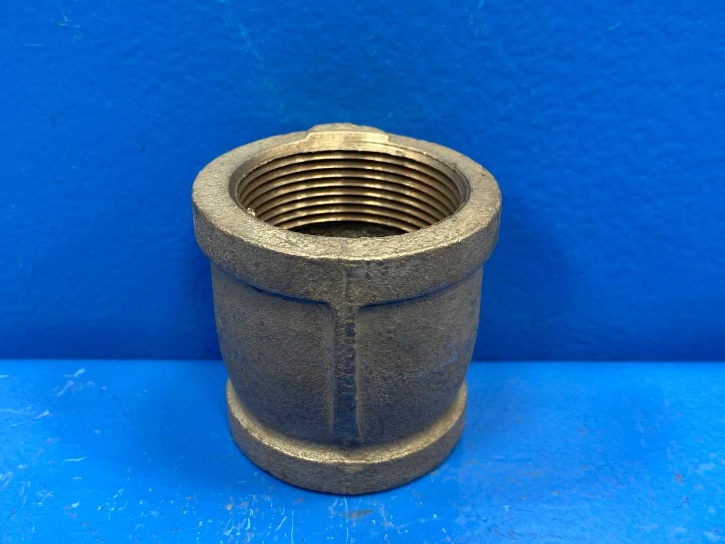 1-1/2" x 1-1/4" Class 150 Sch 40 Galva Malleable Iron Reducer Coupling (66558)