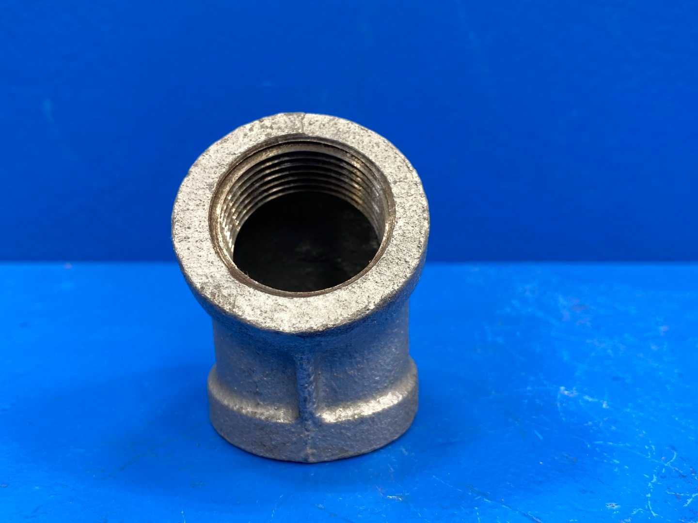 1" NPSC 45° 150 lb Galvanized Malleable Iron Pipe Elbow (66519)