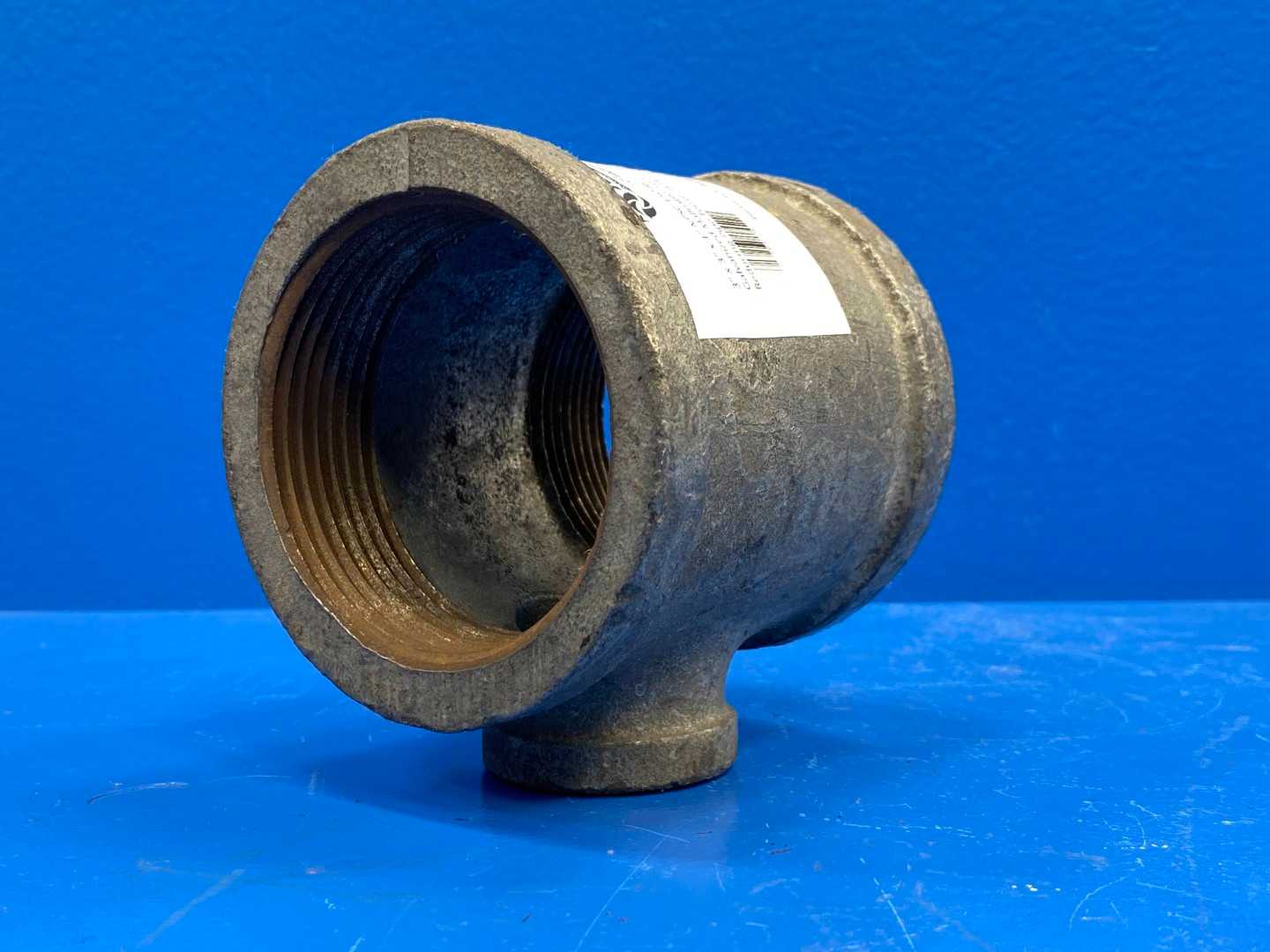 3" x 3" x 1" NPSC 150 lb Galvanized Malleable Iron Reducing Pipe Tee (66925)