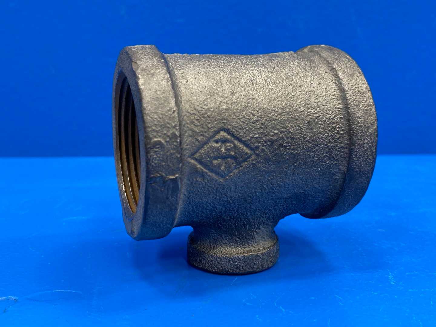 1-1/4" x 1-1/4" x 1/2" NPSC 150 lb Galv. Malleable Iron Reducing Pipe Tee (66908