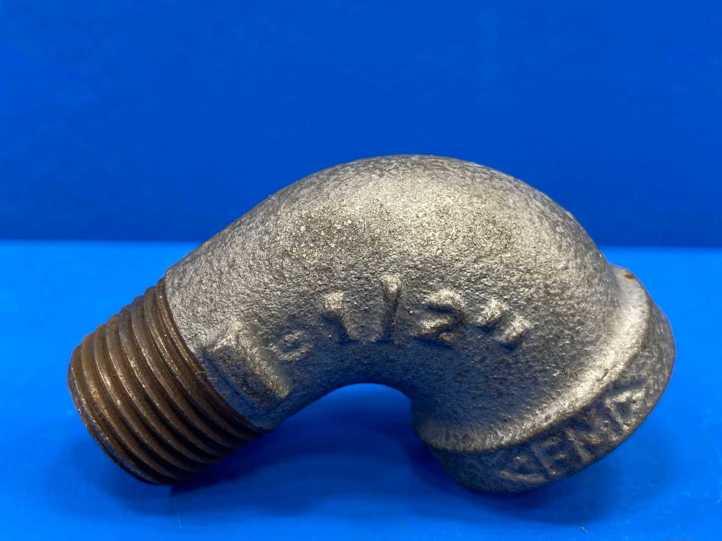 1/2" 90° 150 lb Galvanized Malleable Iron Street Pipe Elbow (Domestic) 	(66531)	