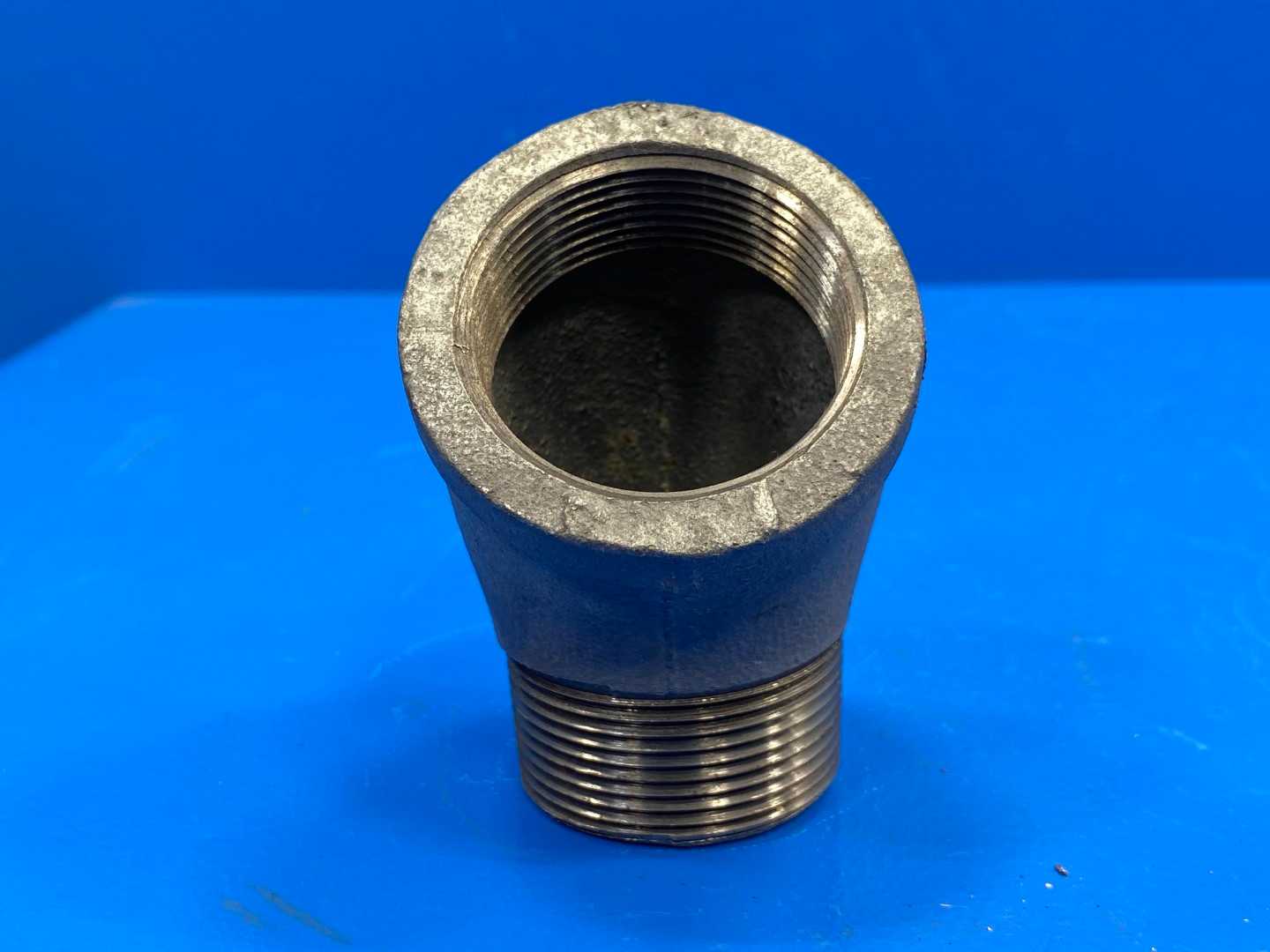 1-1/2" 45° 150 lb Galvanized Malleable Iron Street Pipe Elbow (Domestic) (66547)