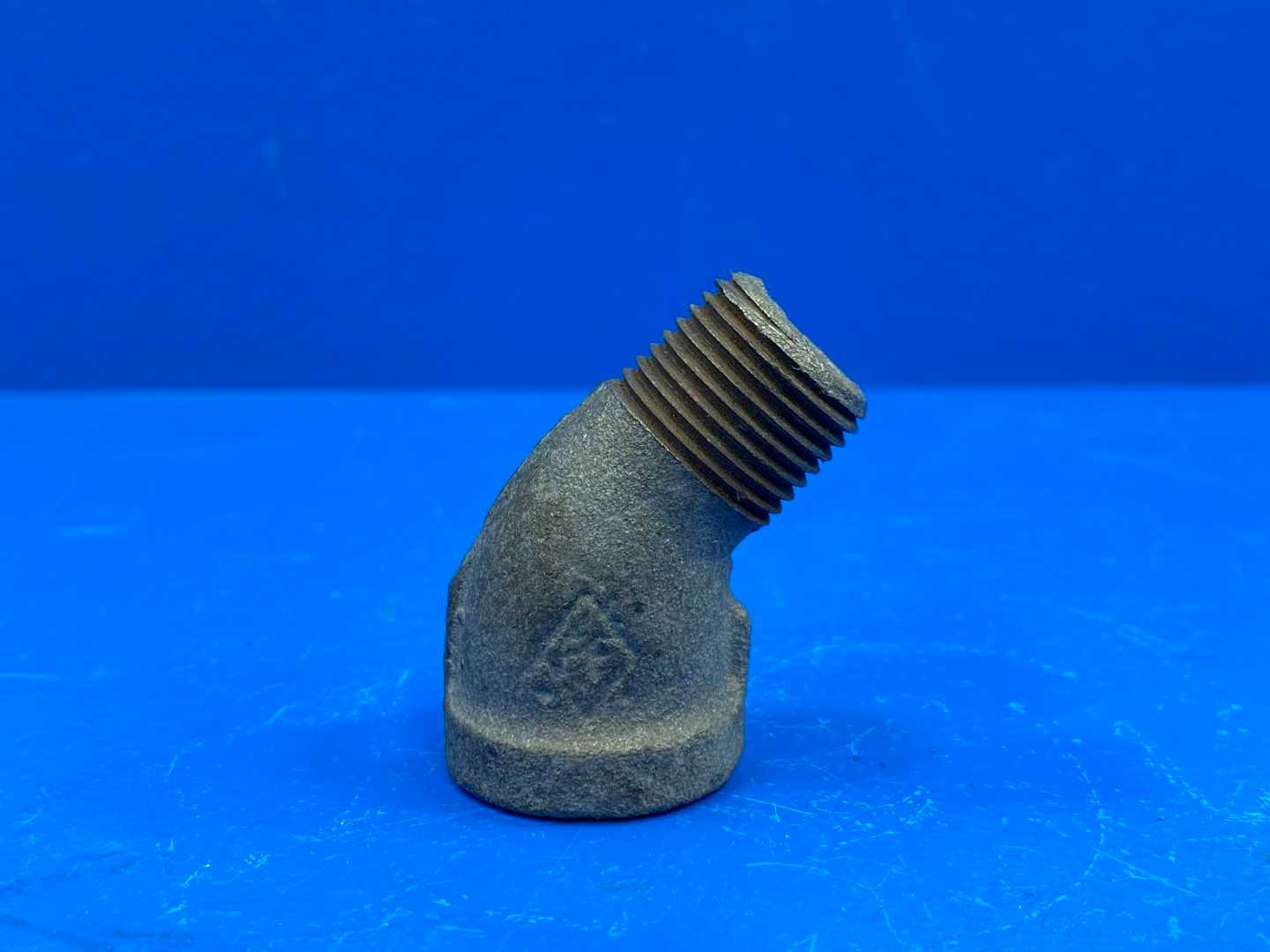 1/2" 45° 150 lb Galvanized Malleable Iron Street Pipe Elbow (Domestic) (66543)