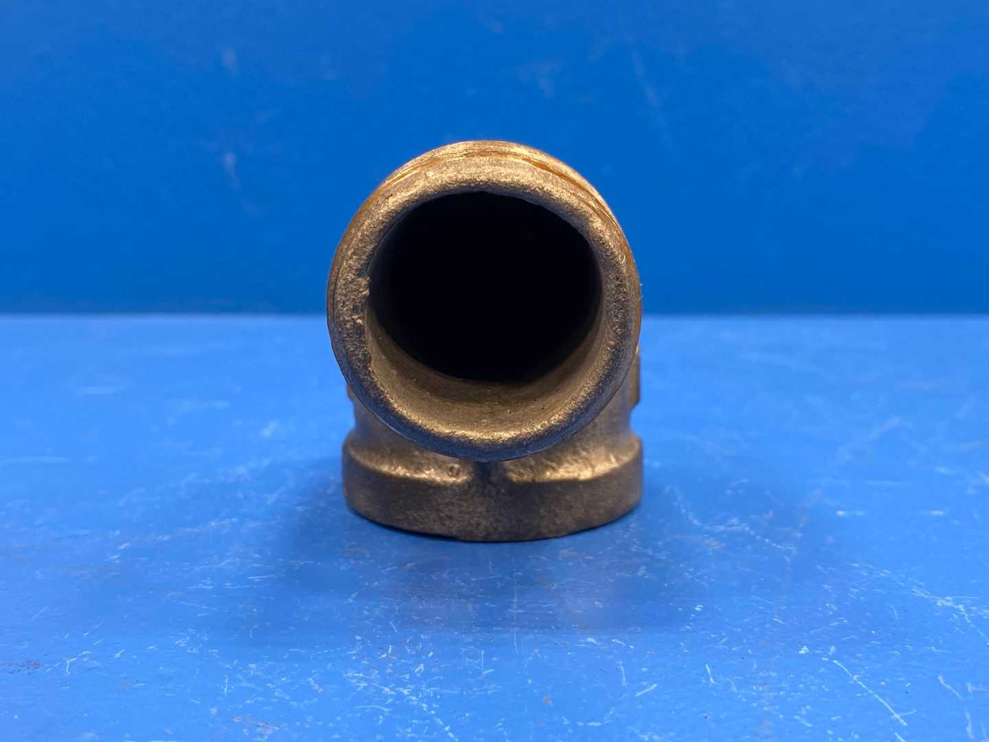 1-1/4" 90° 150 lb. Galvanized Malleable Iron Street Pipe Elbow (66534)