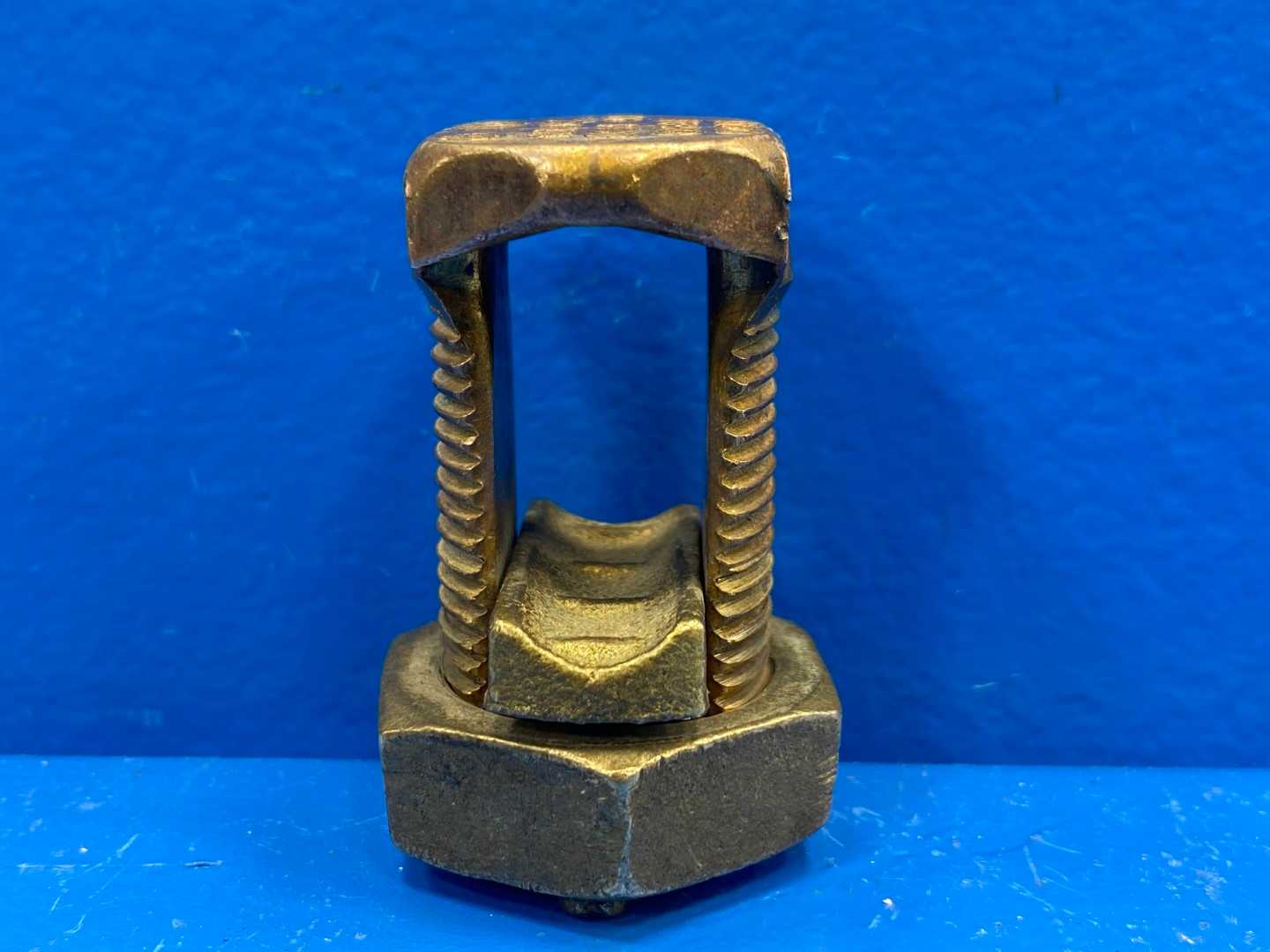 ILSCO IK-250 Split Bolt Connector for 250 MCM Wire 