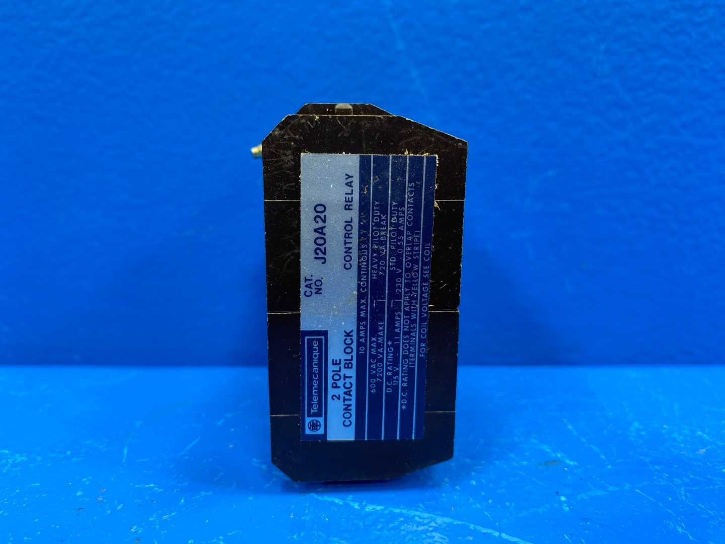 Telemecanique J20A20  2 Pole Contact Block 