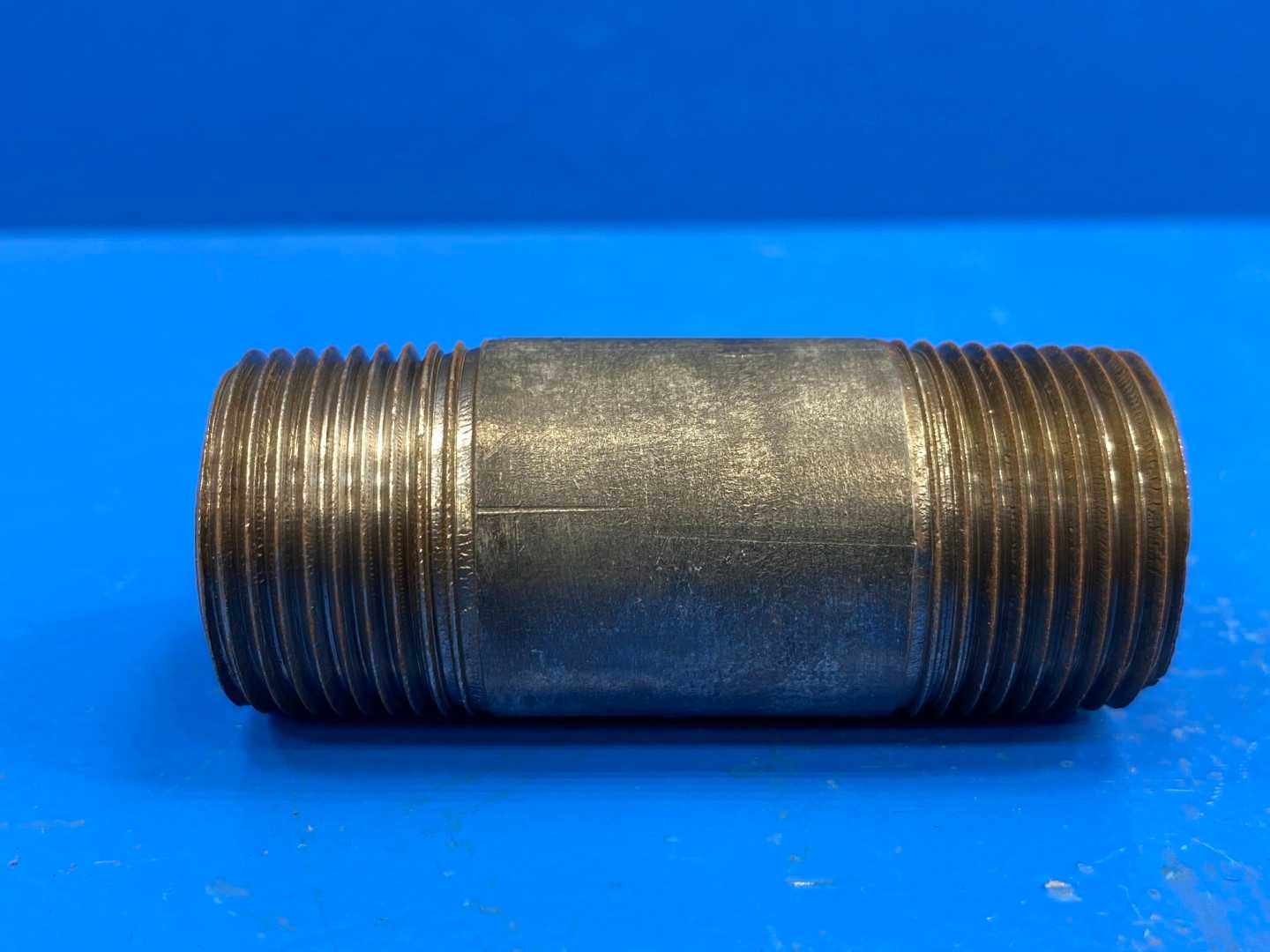 3/4" x 2-1/2" Schedule 40 Galvanized Steel Welded Pipe Nipple (66743)