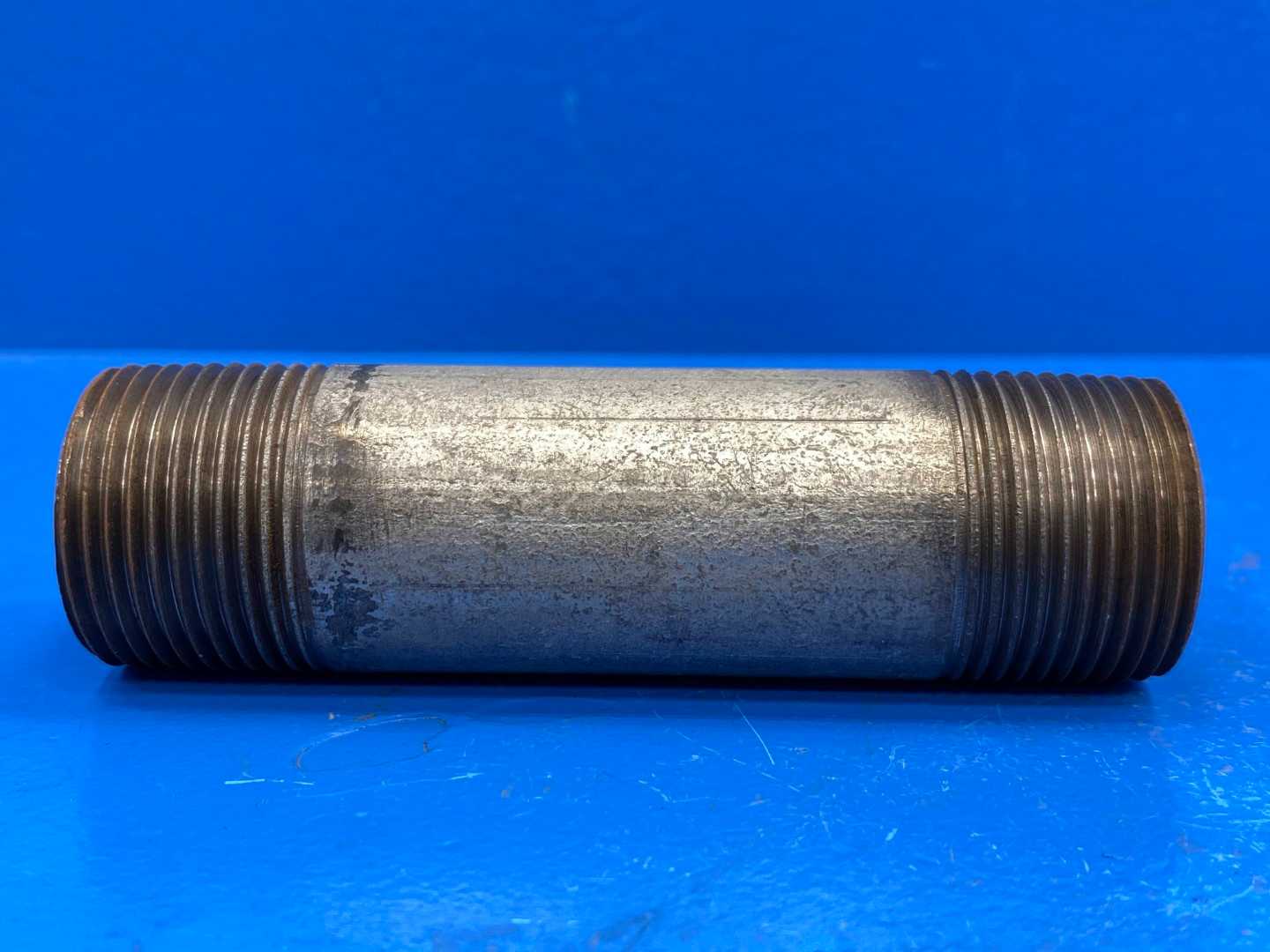 1" x 4-1/2" Schedule 40 Galvanized Steel Welded Pipe Nipple (66756)