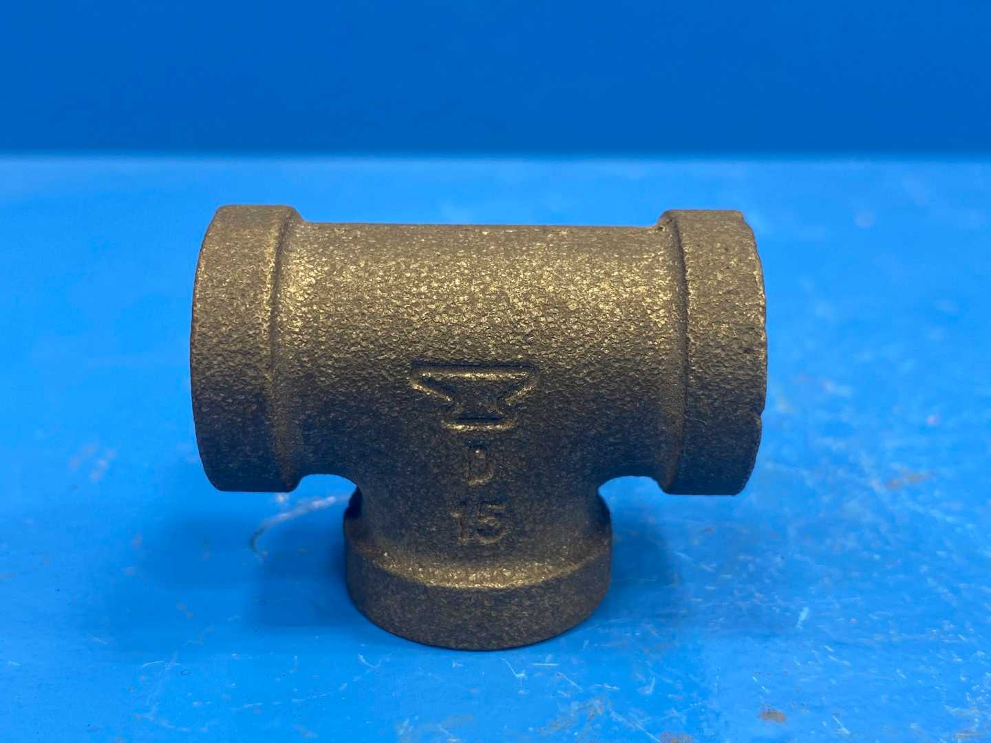 3/8" NPSC 150 lb. Black Malleable Iron Pipe Tee (Domestic) (66312)