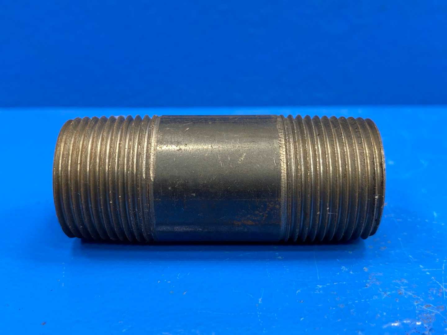 3/4" x 2-1/2" Schedule 40 Plain Steel Welded Pipe Nipple (66443)