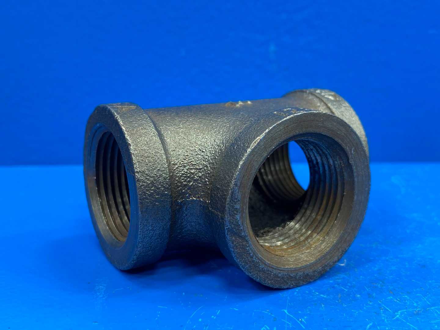 1" NPSC 150 lb. Black Malleable Iron Pipe Tee (Domestic) (66315)