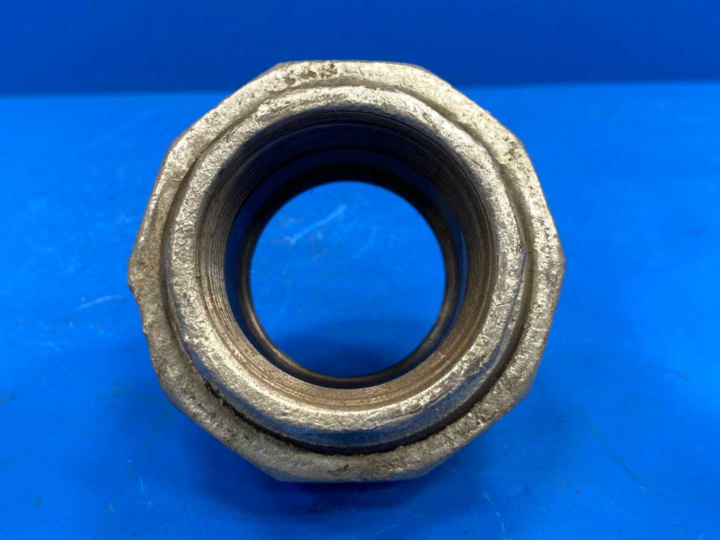 1-1/2" 150 lb. Galvanized Malleable Iron (Brass to Iron Seat) Pipe Union (466647