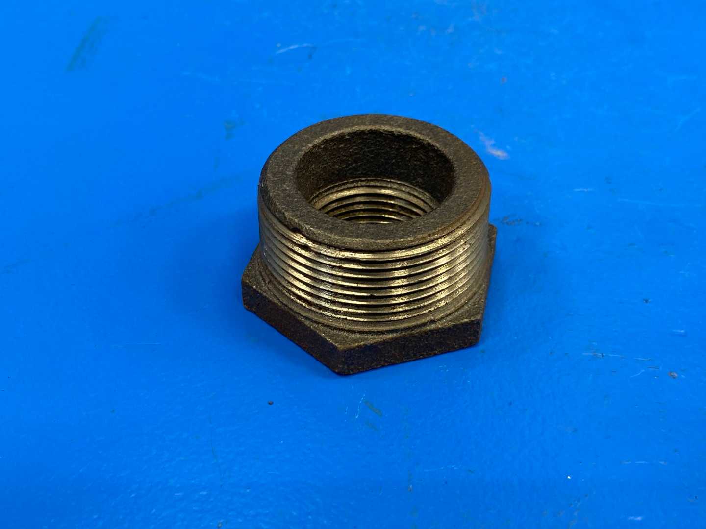 1-1/2" NPSC x 1" NPSC 125lb Black Cast Iron Hex Bushing (Domestic) (66297)