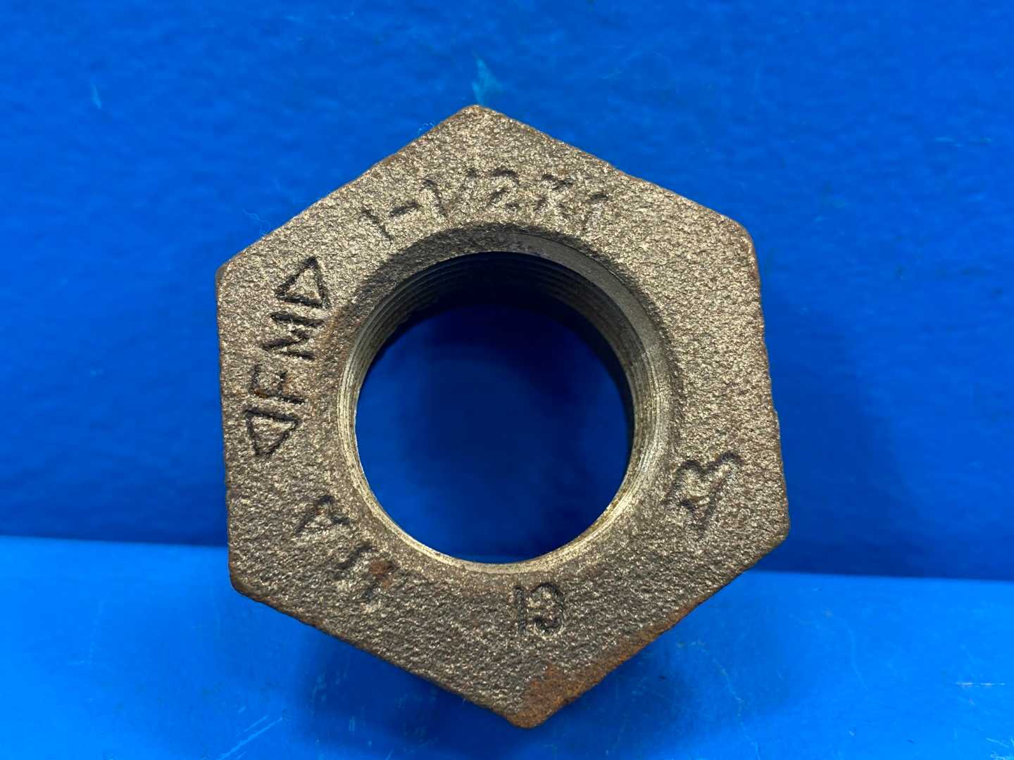1-1/2" NPSC x 1" NPSC 125lb Black Cast Iron Hex Bushing (Domestic) (66297)