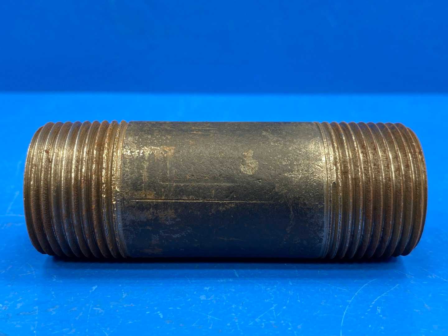 1" x 3-1/2" Schedule 40 Plain Steel Welded Pipe Nipple (66454)