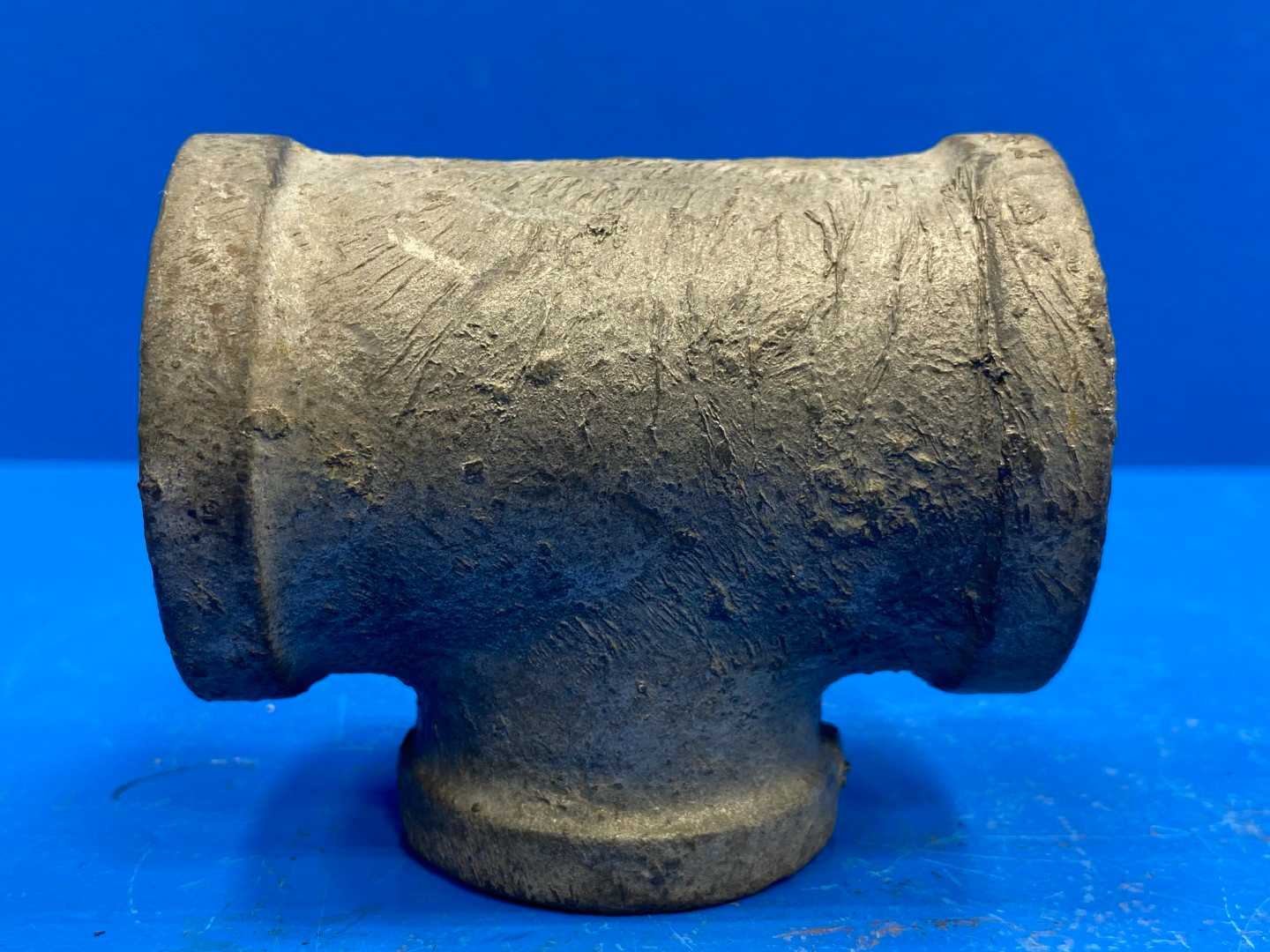 1-1/4" x 1-1/4" x 1" F-NPT 150 lb Galvanized Malleable Iron Reducing Tee(466910)