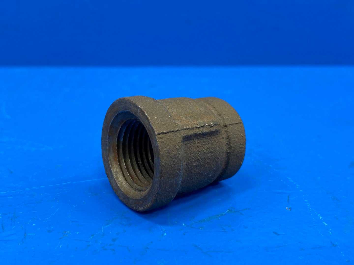 1/2" x 3/8"150 Sch 40 Black Mal Iron Reducer Coupling (Made in USA) (66253)