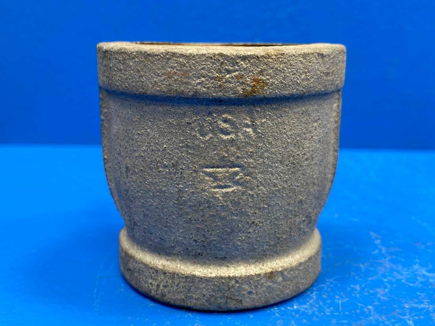 1-1/2" x 1-1/4" 150 Sch 40 Galv Mal Iron Reducer Coupling (Domestic) (66558)