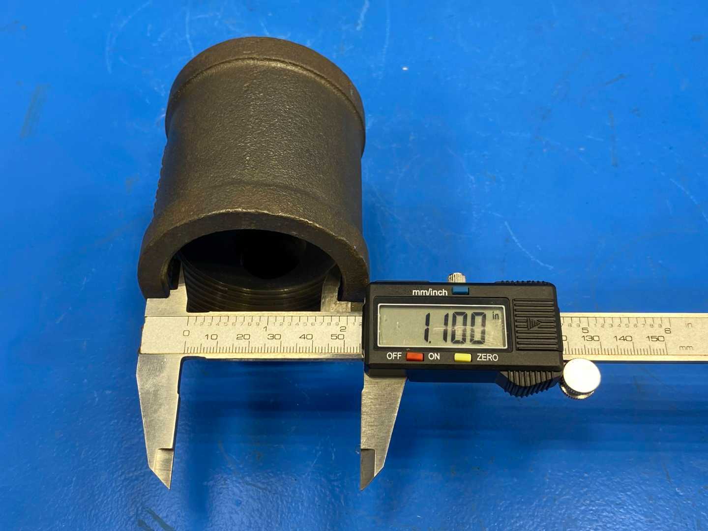 2" x 2" x 3/4" NPSC 150 lb Black Mal Iron Reducing Pipe Tee (Domestic) (66397)