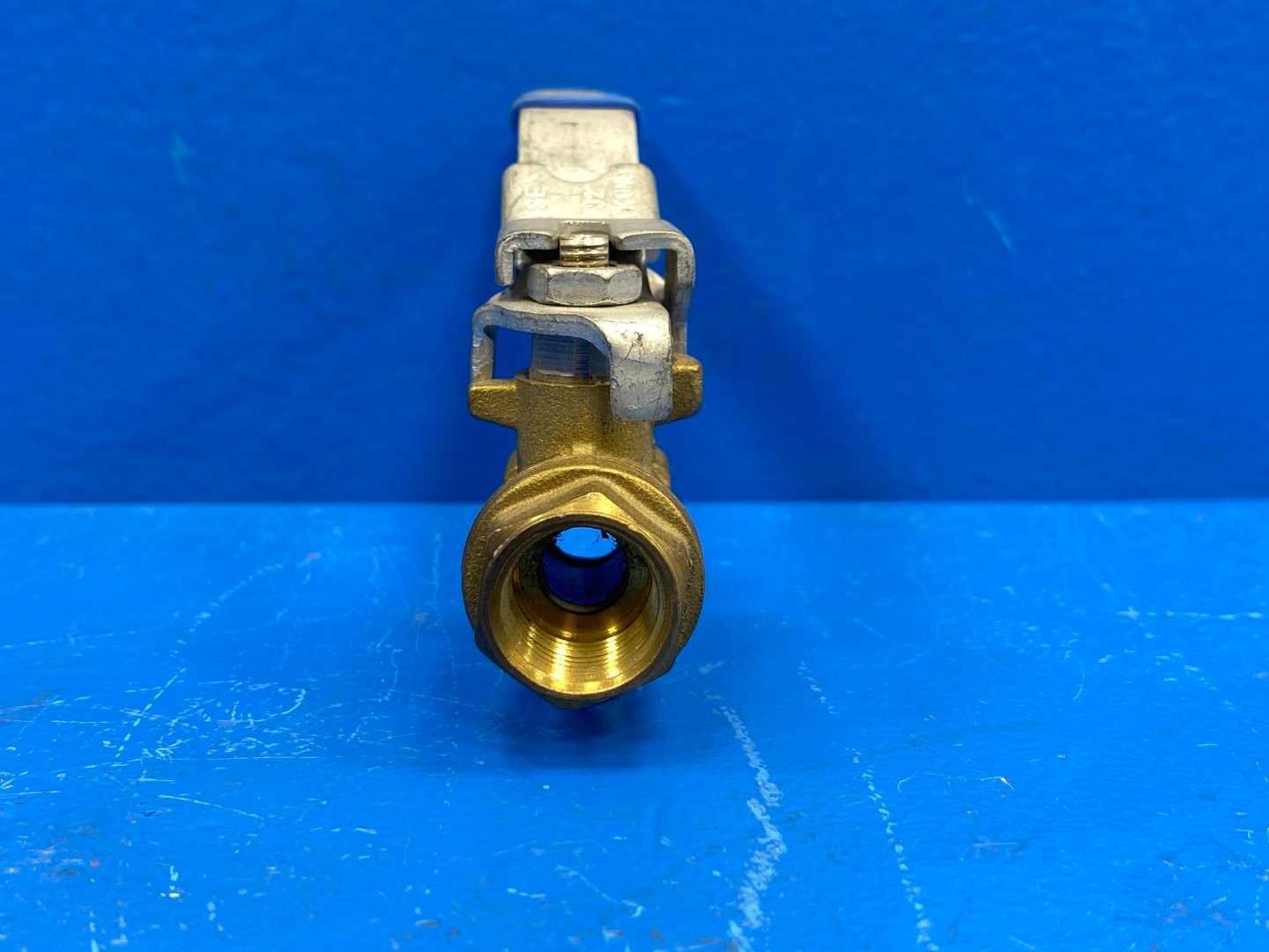 3/8" F-NPTxF-NPT Vented Exhaust w/ Lockable Handle Rub s93 Ball Valve (0427042)