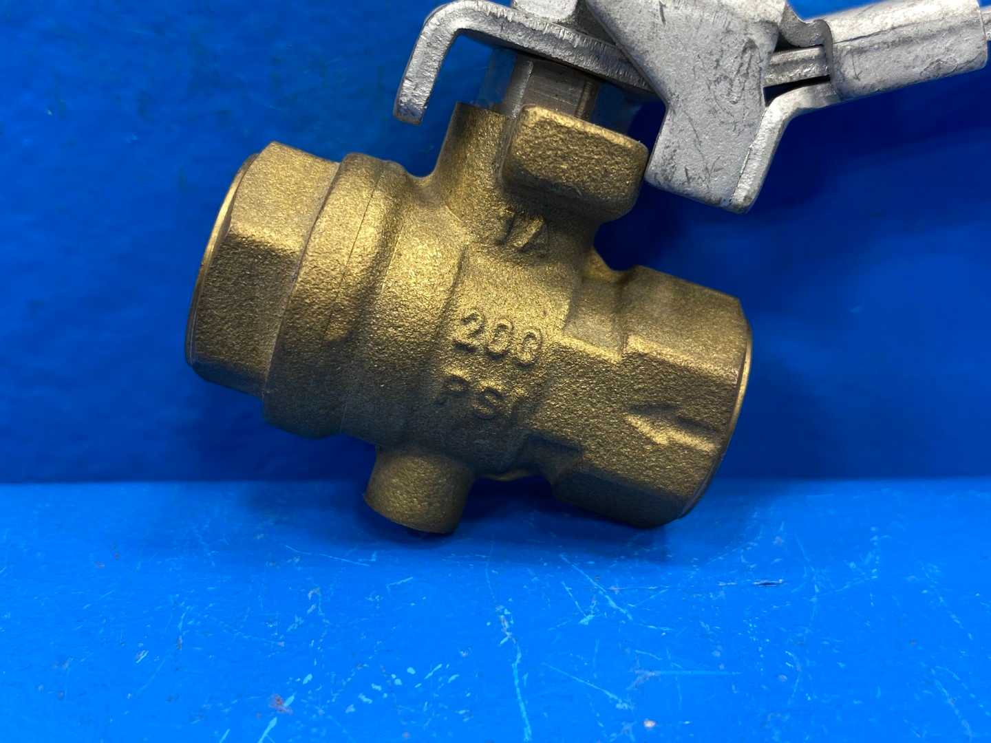 3/8" F-NPTxF-NPT Vented Exhaust w/ Lockable Handle Rub s93 Ball Valve (0427042)