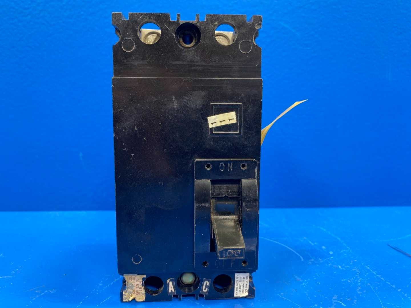 Square D FA26100AC Circuit Breaker