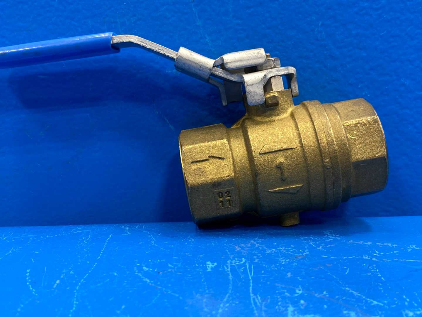 1" F-NPTxF-NPT Vented Exhaust w/ Lockable Handle Rub s93 Ball Valve (0427045)