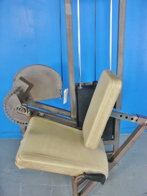 Cybex 4107 / Eagle Curl Extension Missing Leg Piece