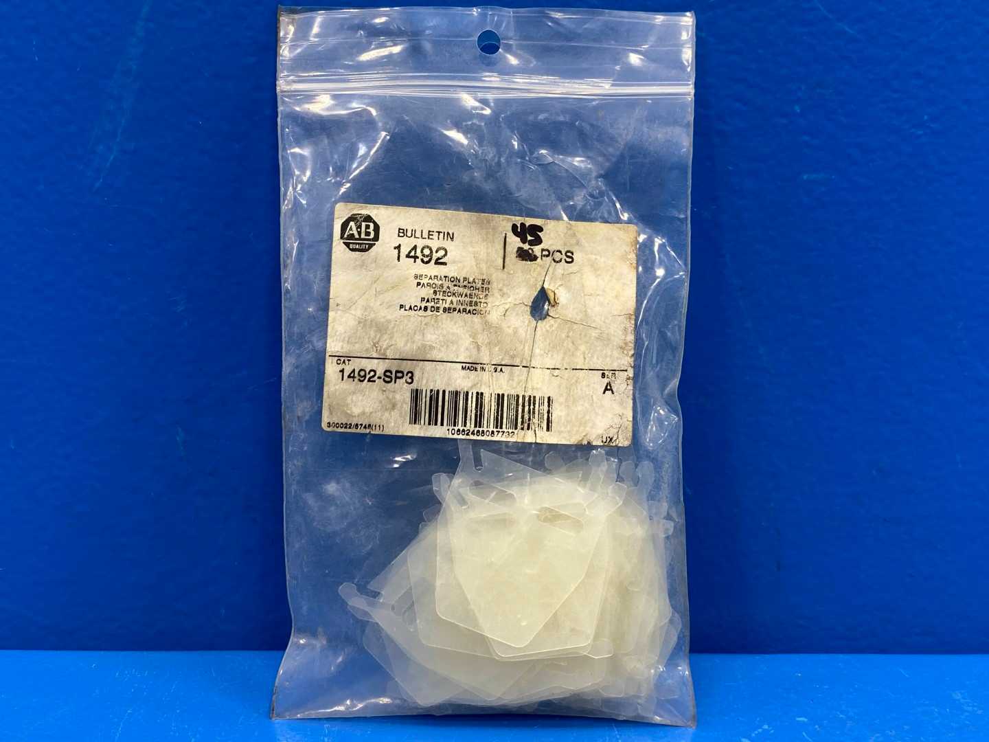 Allen Bradley 1492-SP3 Separation Plates (1pack of 45)