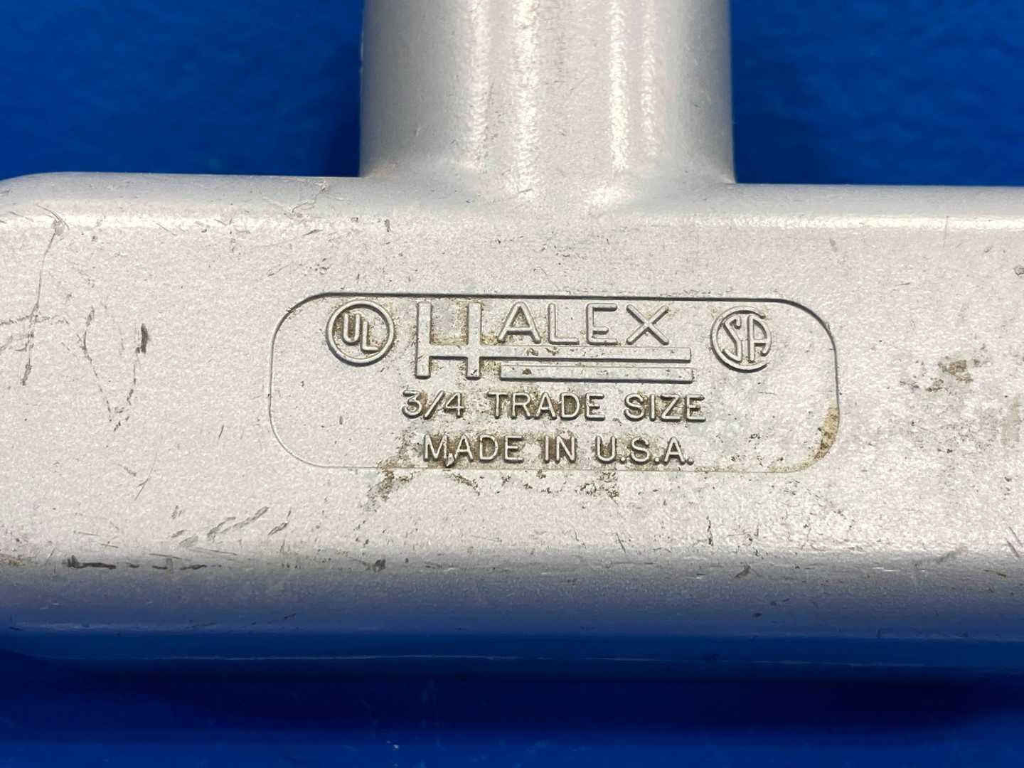 Halex 3/4 T Conduit Body (No Cover)