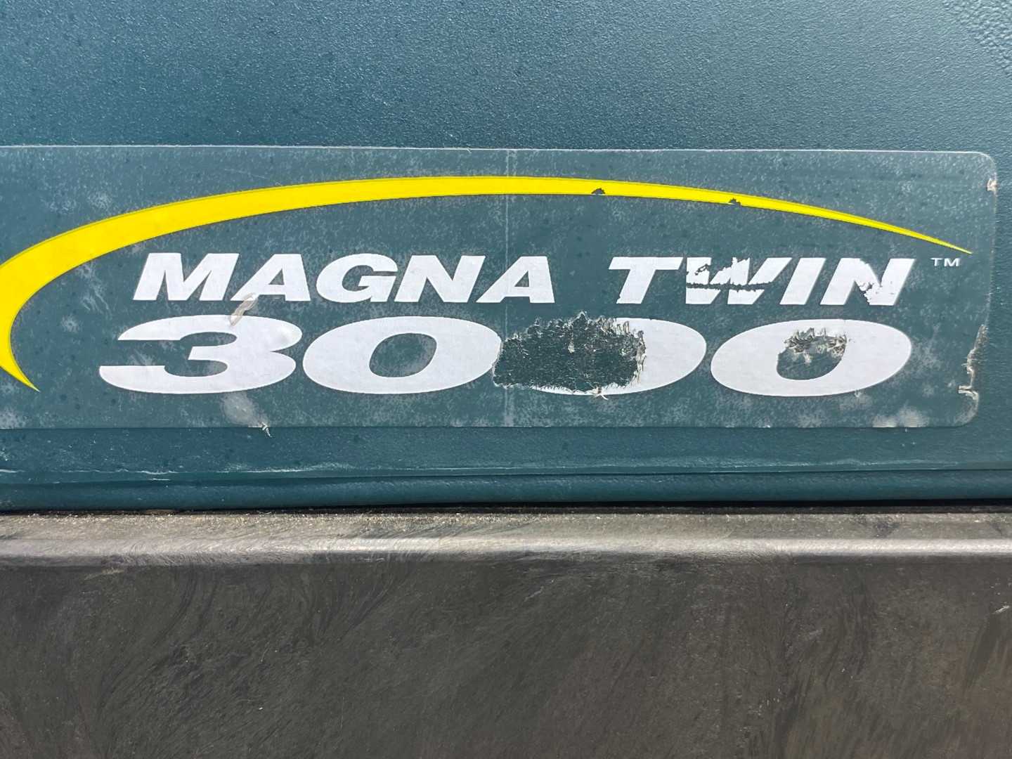Nobles Magna Twin 3000  Vacuum Model 608577