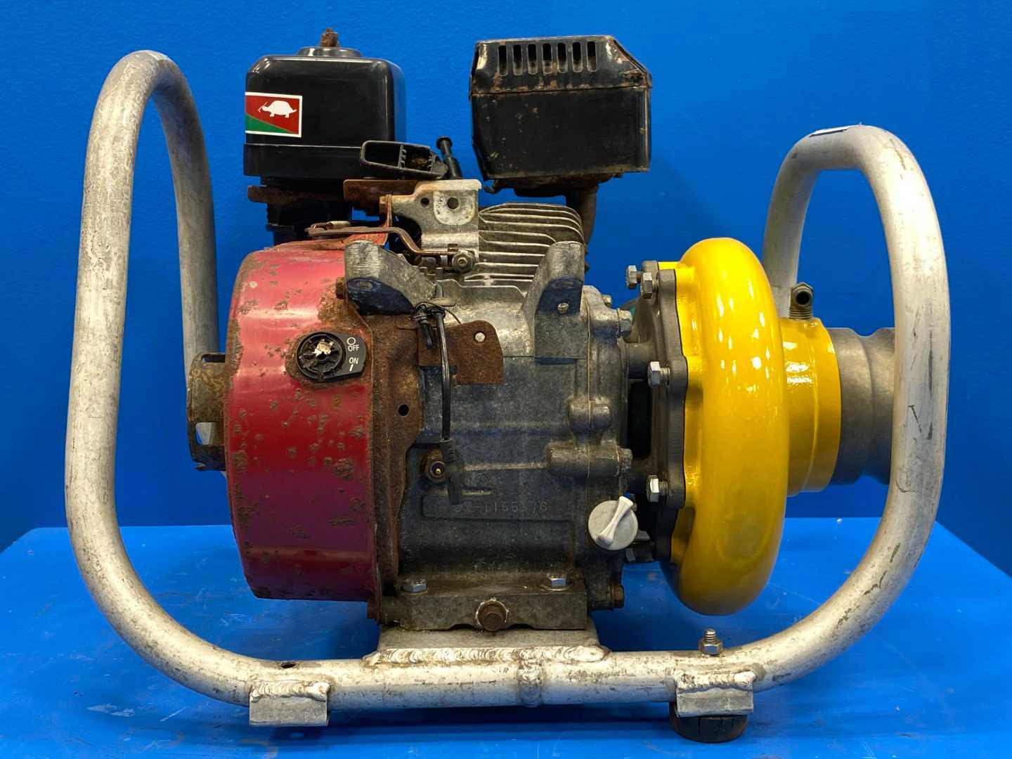 Darley 2BE6.5H CGP6 Portable Marine pump missing fuel tank