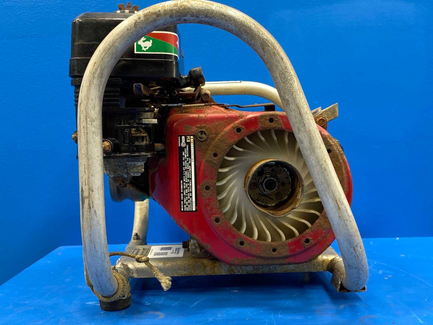 Darley 2BE6.5H CGP6 Portable Marine pump missing fuel tank