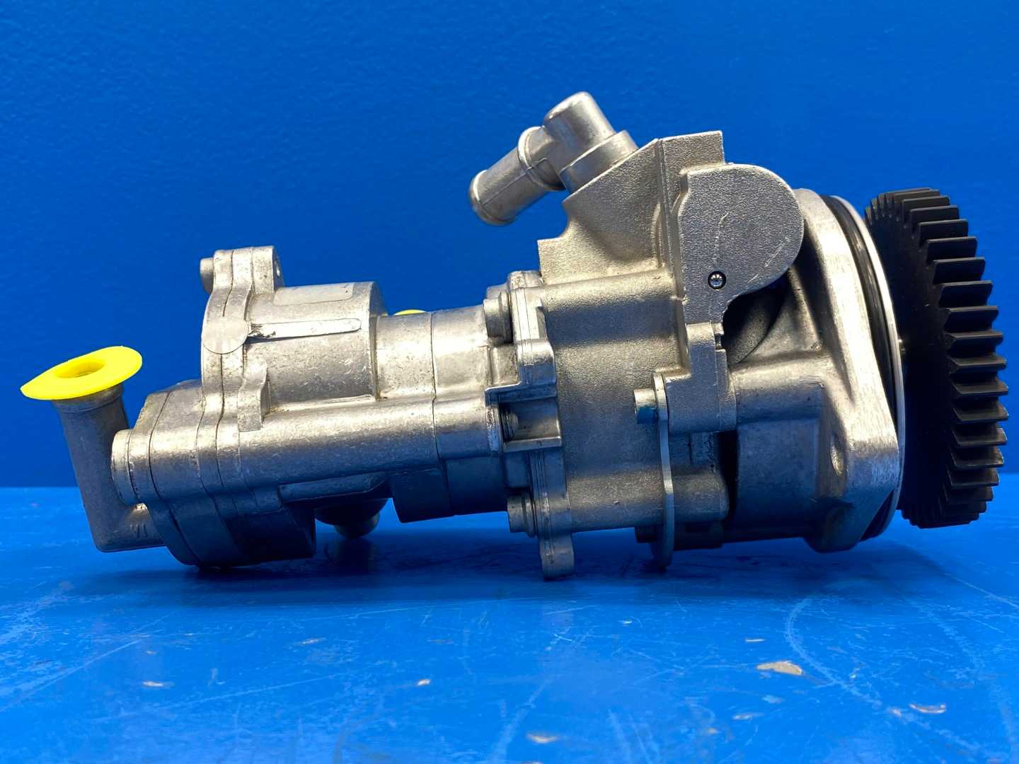 MWM 7002662C1 Tandem Hydraulic Steering Pump