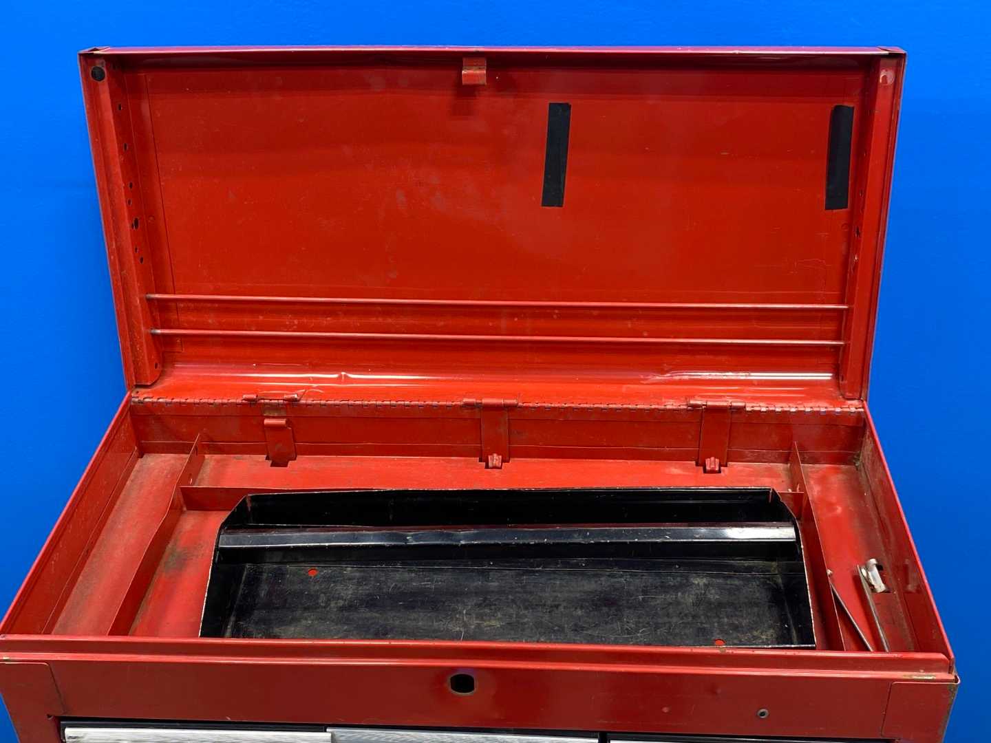 Large Red Mechanics Toolbox