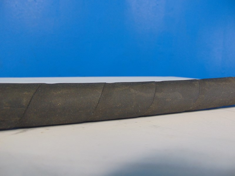 Hydraulic Hose 4000psi 0239-1 (1 1/4") X 26"