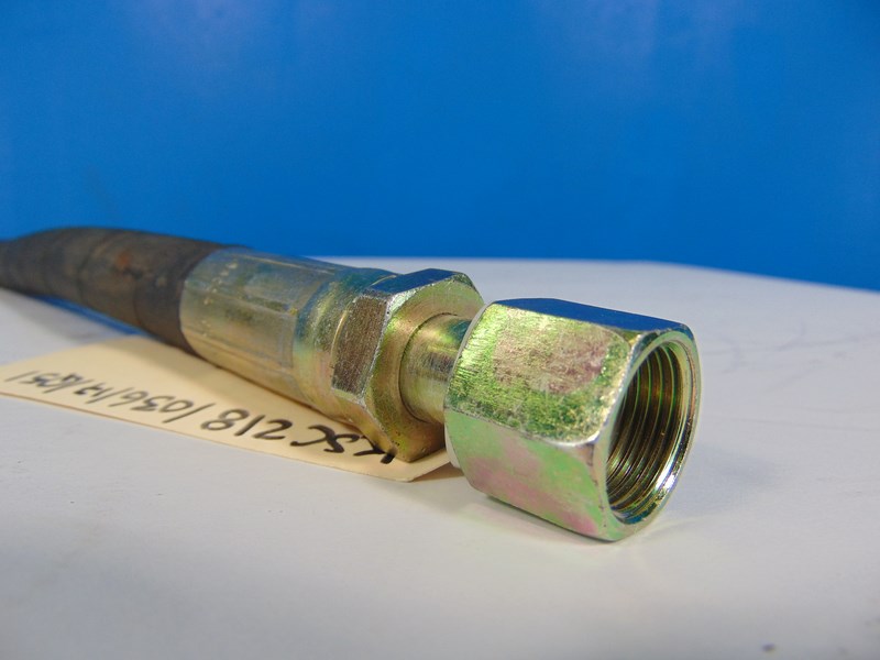 Hydraulic Hose 4000psi 0239-1 (1 1/4") X 26"