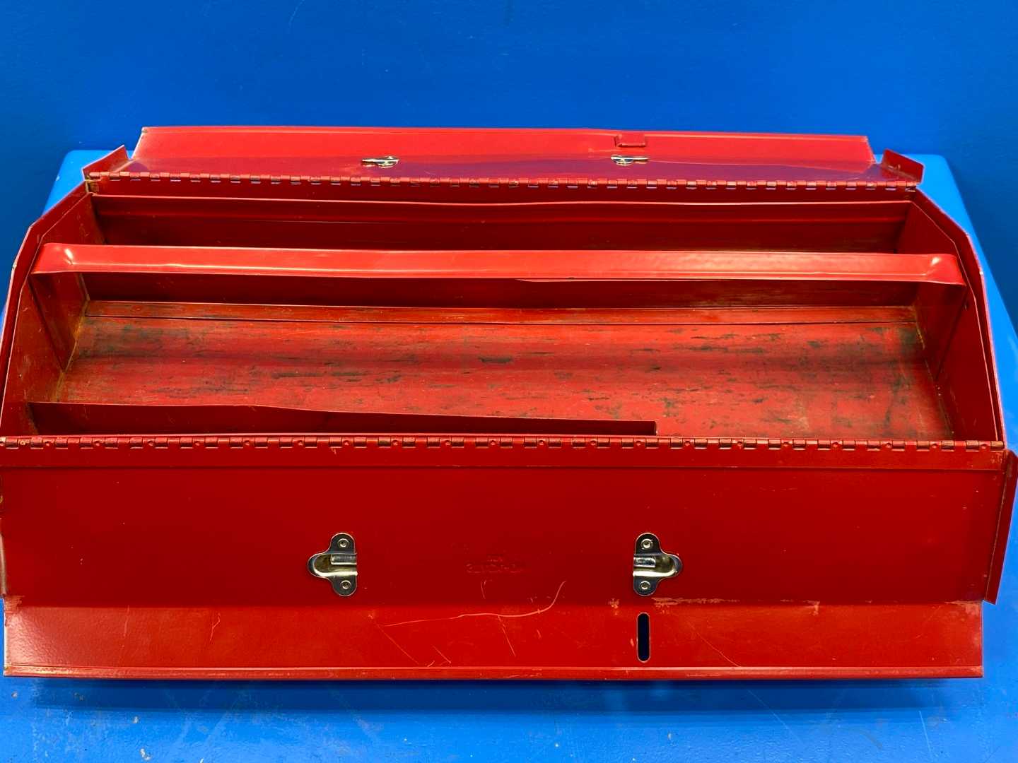 Antique T&D Metal Red tool box 8x21Lx9