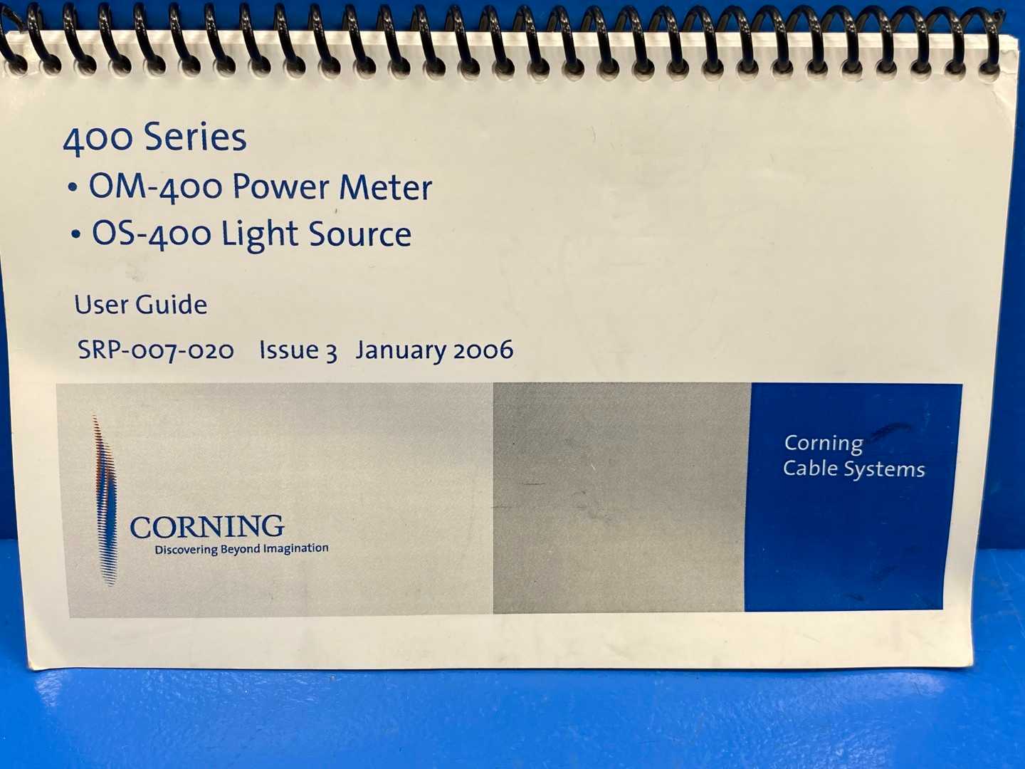 Corning Cable Systems OS-400 OM-400 Series Optical Light Source Testing Meters