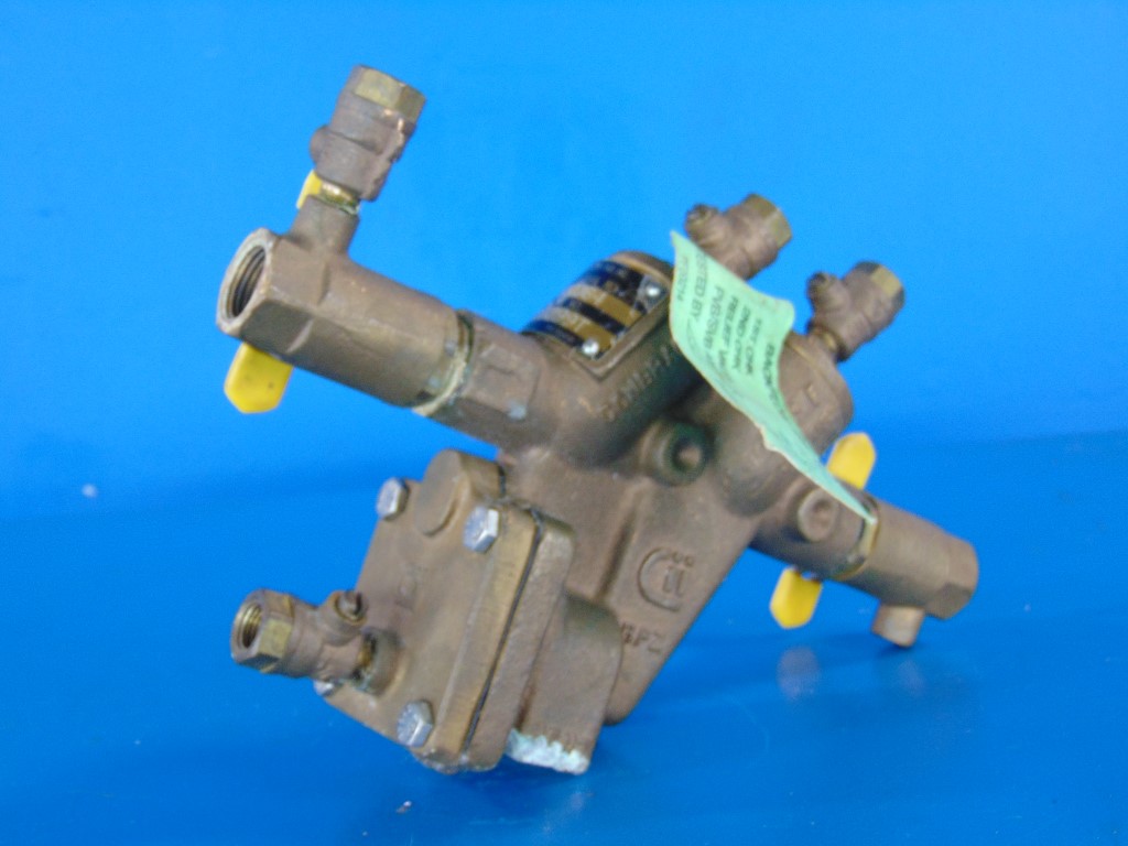  Conbraco 4020399T KF084 Backflow Preventer 1/2" 175 PSI