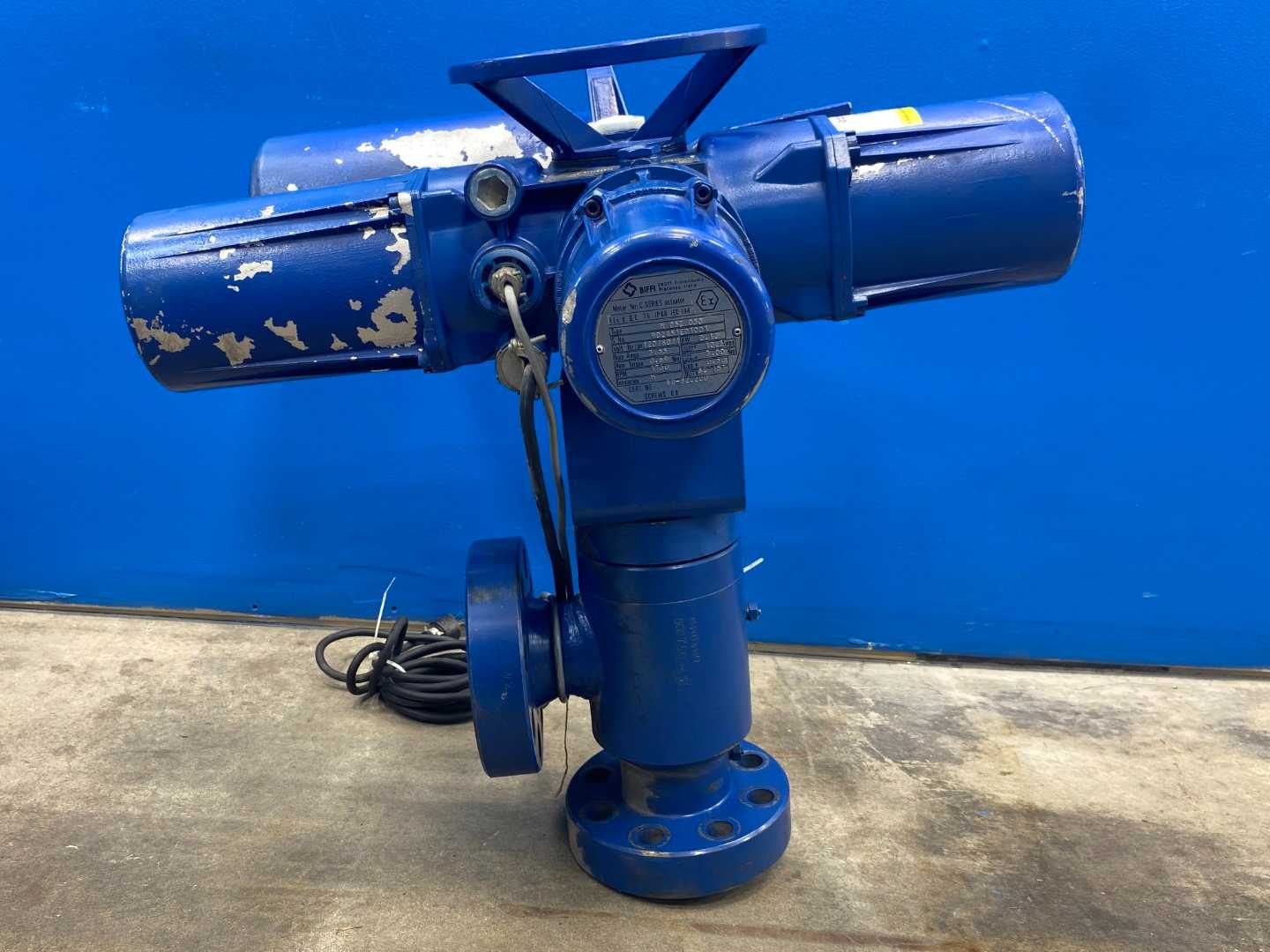 2 1/16" High Pressure FLOW VALVE API 5000 CWP R24 B-724 w BIFFI ACTUATORs M 05C 