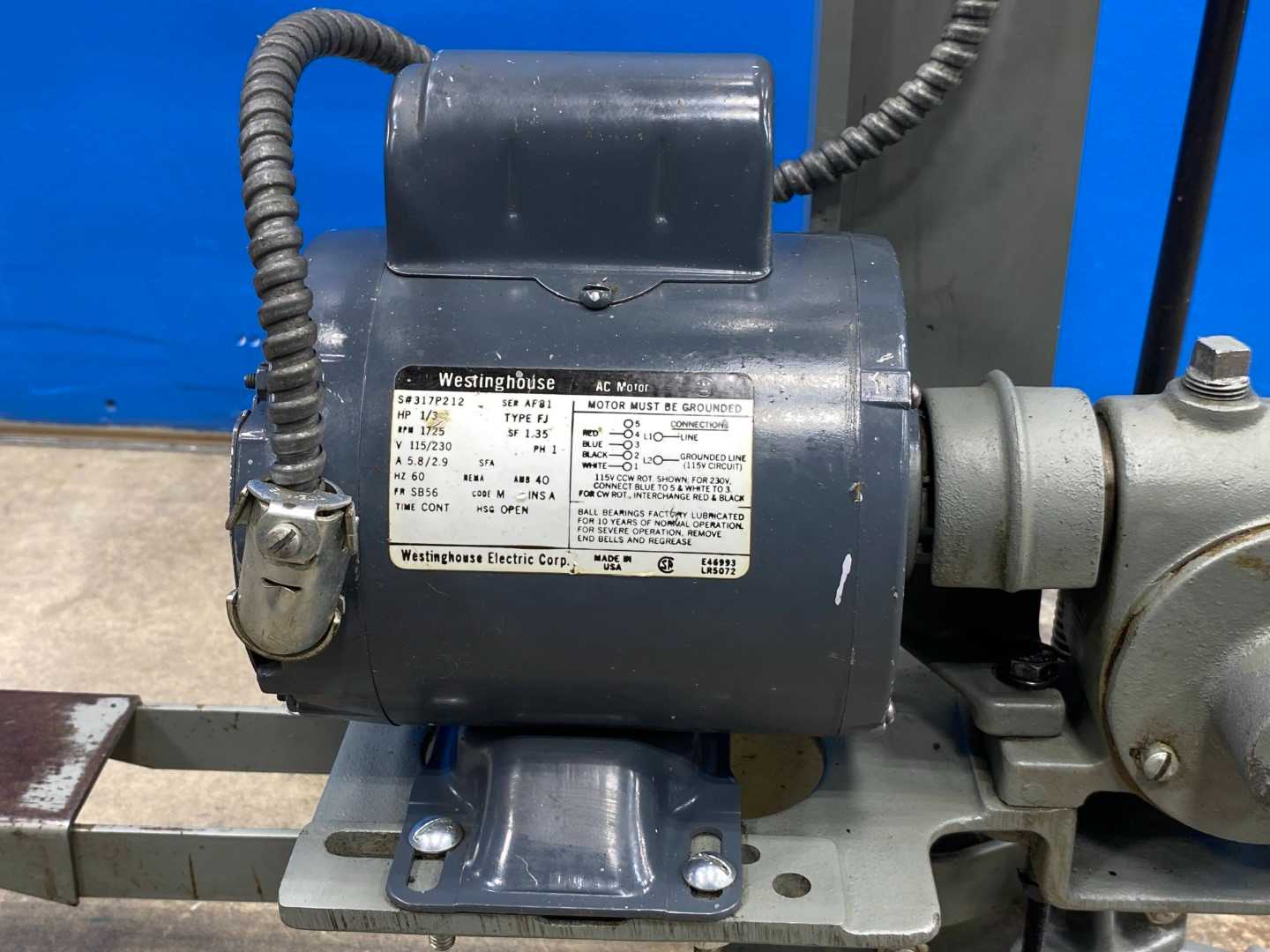 Bostitch Textron Bronco FHFS 64MD Industrial Pneumatic Stapler