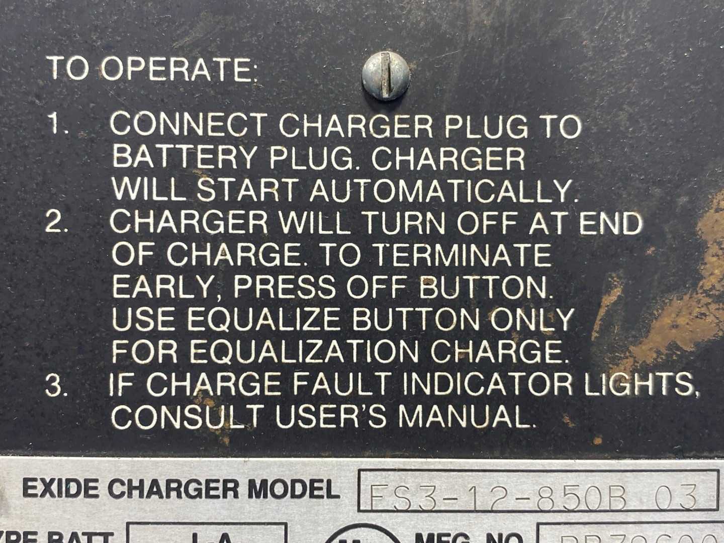 Exide System 3000 FS3-12-850B 03 Battery Charger